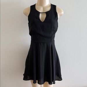 Dee Elle Black Keyhole Mini Dress Little Black Dress Size Small